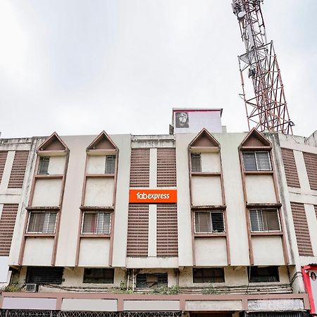 โอโย 60908 โฮเต็ล ไส ลอดจิ้ง Hotel Deolali ภายนอก รูปภาพ