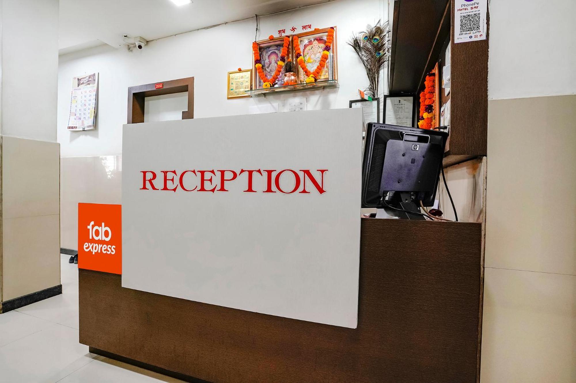 โอโย 60908 โฮเต็ล ไส ลอดจิ้ง Hotel Deolali ภายนอก รูปภาพ